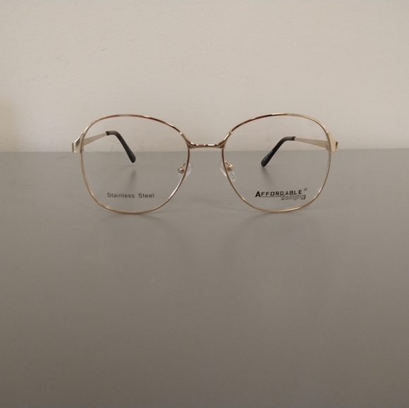 Large Gold Eyeglasses - Picture 9 of 16